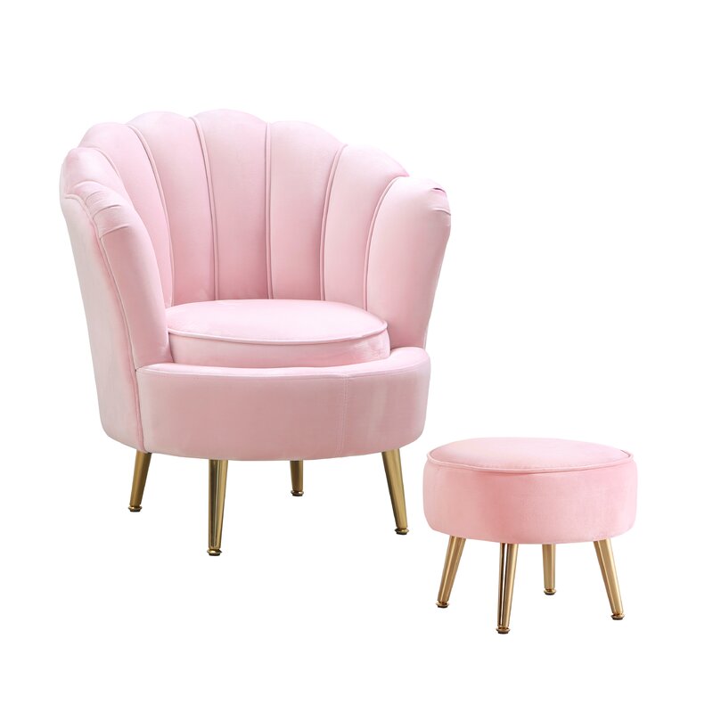 Светло-розовое детское кресор с пуфиком