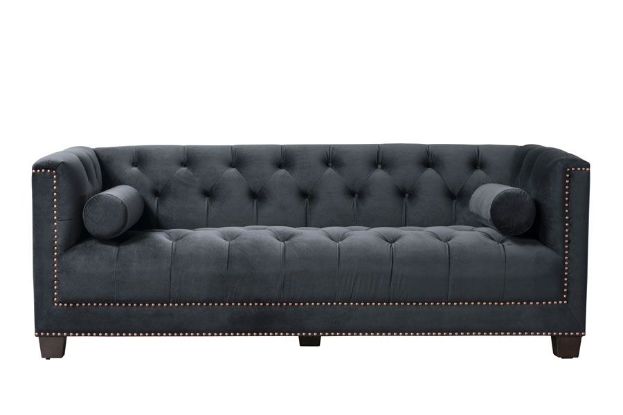 Трехместный классический диван Chester